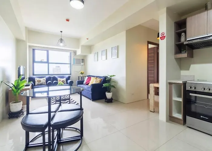 May's Cozy 2br 2bath At Horizons 101 Cebu